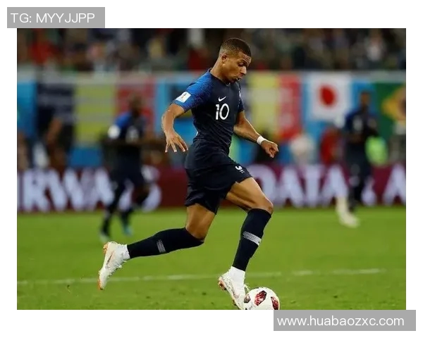 足球明星进环礼盒套装带你体验足球魅力与明星风采的完美结合